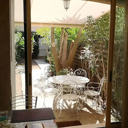 Beautifull 2 Appt, Closed Main Sights! Apartment *